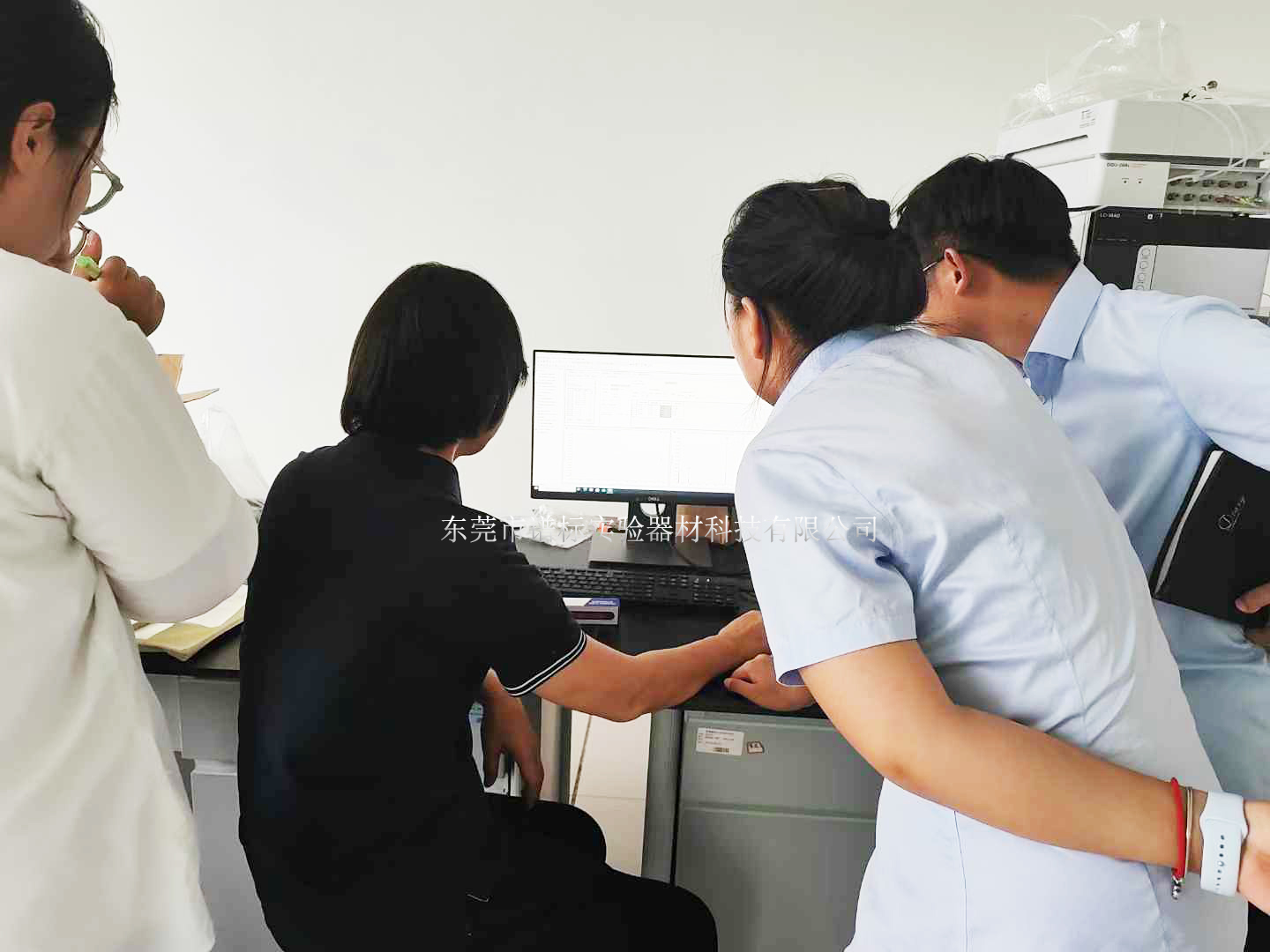 7月11日新疆司法鑒定用AB SCIEX LCMSMS 5500＋30A測試毛發(fā)，汗液，尿液等含量